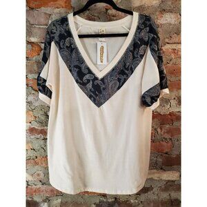 7th Ray Top Shirt Womens Sz L Large Paisley Cream Short Sleeve A